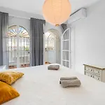 Relaxing Fuengirola Stay With Pool Access