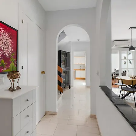 Sunny With Pool & Private Terrace Fuengirola