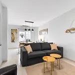 3br Quiet Area Terrace Pool *