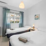 Holiday home 3br Quiet Area Terrace Pool