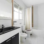 3br Quiet Area Terrace Pool Holiday home *