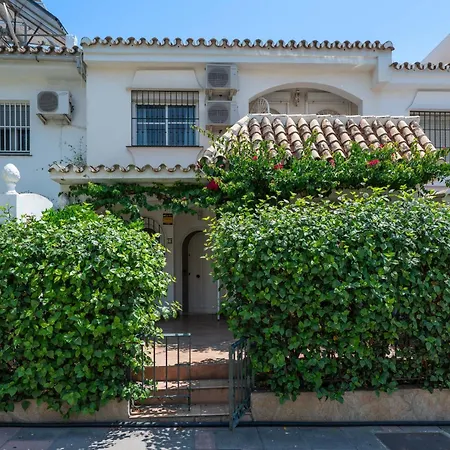 Semesterbostad 3Br Villa Fuengirola Quiet Area Terrace Pool *