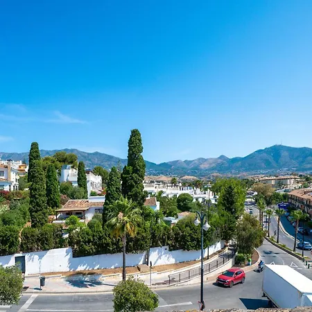 Sunny Fuengirola Villa With Pool & Private Terrace