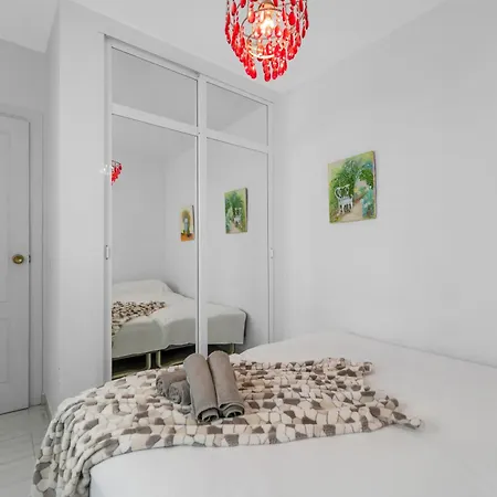 Sunny With Pool & Private Terrace *