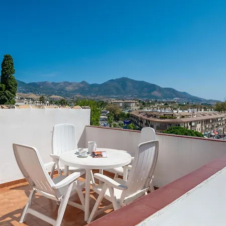 Sunny Fuengirola Villa With Pool & Private Terrace *