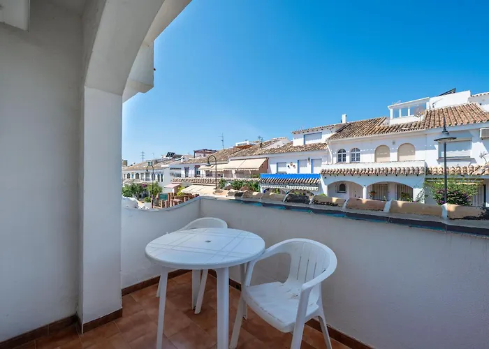 3Br Villa Fuengirola Quiet Area Terrace Pool Semesterbostad