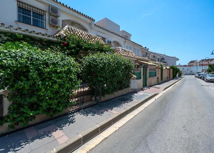 Sunny With Pool & Private Terrace Holiday home