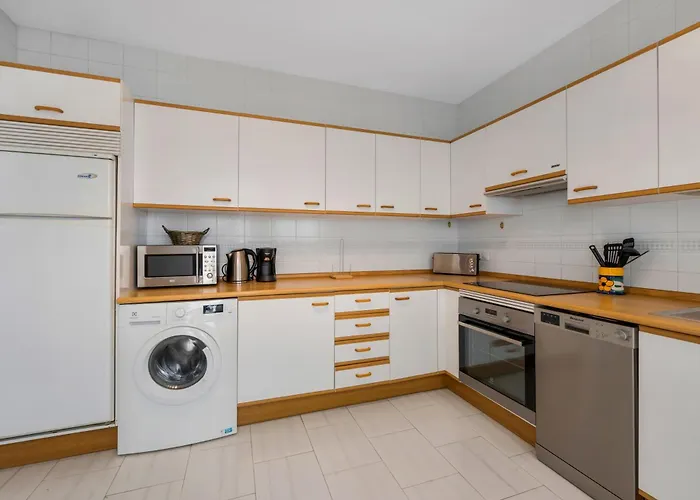 Holiday home Sunny With Pool & Private Terrace *