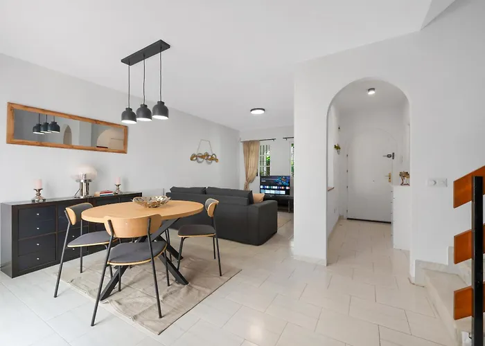 3Br Villa Fuengirola Quiet Area Terrace Pool