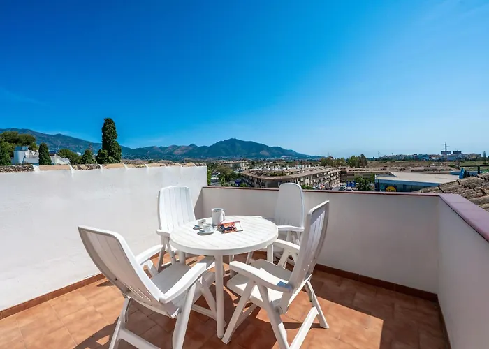 Semesterbostad 3Br Villa Fuengirola Quiet Area Terrace Pool