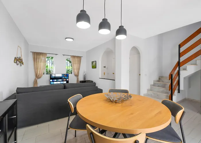 3Br Villa Fuengirola Quiet Area Terrace Pool