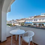 Relaxing Fuengirola Stay With Pool Access Nyaraló